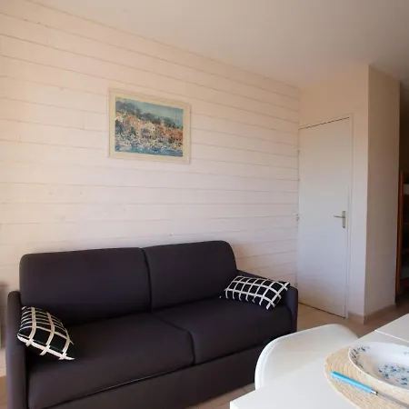 Les Rives De La Faviere-5 By Interhome Apartmán