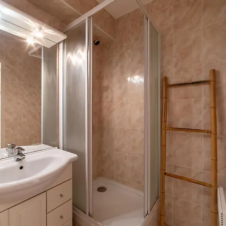 Les Rives De La Faviere-5 By Interhome *